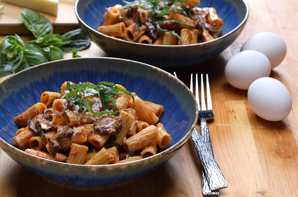 Rigatoni with Mushroom Rosé Sauce